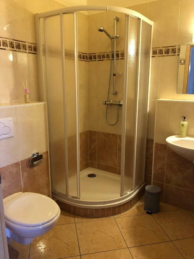Zum Postamt Hotell Rothenburg  Exteriör bild