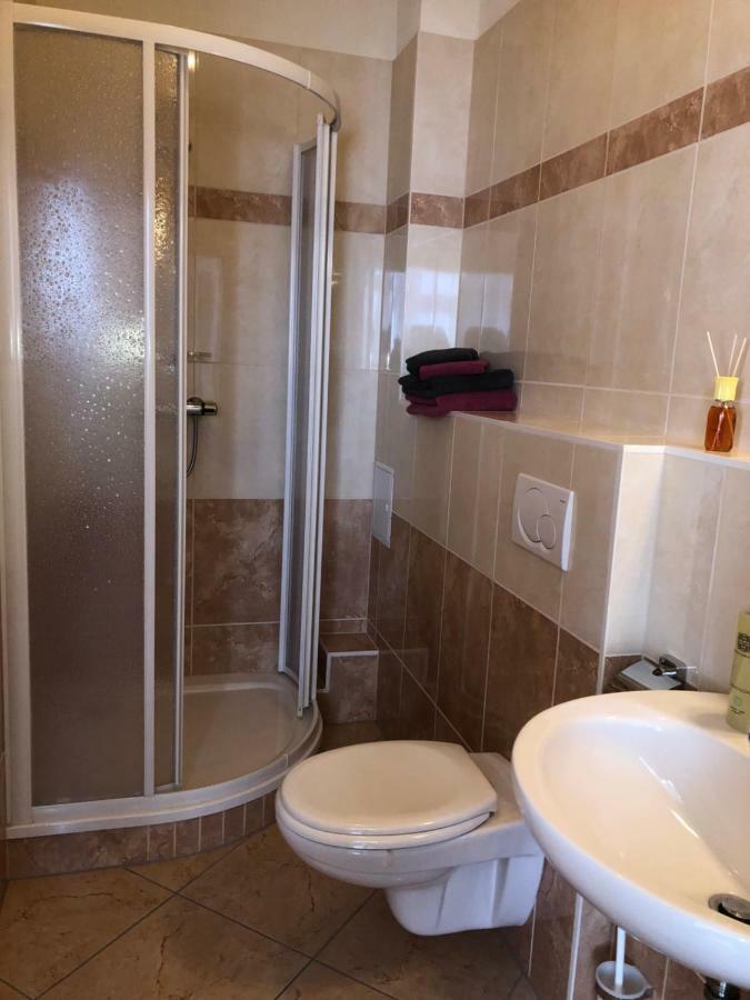 Zum Postamt Hotell Rothenburg  Exteriör bild